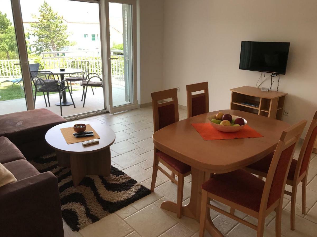 Apartmani Marija Klimno B Exteriör bild